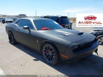 Dodge Challenger III 2021 Dodge Challenger 2021r, RT, Scat Pack, 6.4L 6.4 Benzyna 485KM
