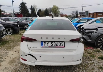 Skoda Octavia IV Liftback 1.5 TSI EVO 150KM 2023 Skoda Octavia 2023r, SALON POLSKA. 1.5 Benzyna. Uszkodzona. Poobijana. VAT, zdjęcie 15