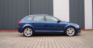 Audi A3 8P Hatchback 3d 2.0 TDI CR 170KM 2012 Audi A3 Sportback Audi A3 Sportback 2.0 TDI DPF Ambition 2.0 Diesel 170KM, zdjęcie 32