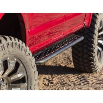 Progi boczne orurowanie stopnie RAM 1500 2500 3500