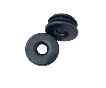 REDUKCJA GUMOWA PISUARU 34 X 14 MM CZARNA