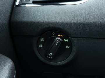 Skoda Octavia III RS 2.0 TSI 220KM 2016 Skoda Octavia RS 2.0 TSI, Salon Polska, Navi, zdjęcie 18