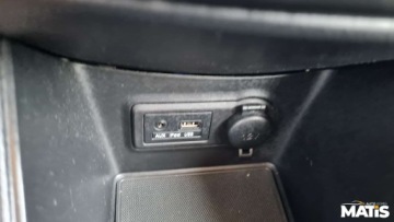 Kia Venga Mikrovan Facelifting 1.6 DOHC 124KM 2017 Kia Venga 1.6BENZ manual Navi kamera climatronic Webasto tempomat bezwypad, zdjęcie 38