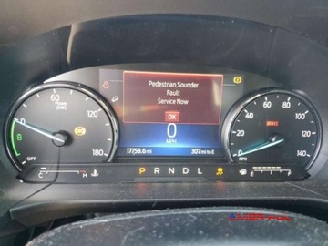 Ford Kuga III 2021 Ford Kuga 2021 r., 2,5L 2.5 Hybryda 200KM, zdjęcie 8