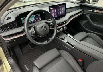 Skoda Superb III Kombi Facelifting 1.5 TSI 150KM 2024 Skoda Superb LK combi, DCC, Kamera 360, ACC, CANTON, HUD, ergoSeat, GPS, V, zdjęcie 6