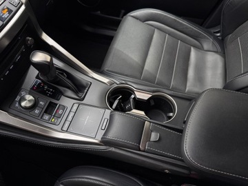 Lexus NX I SUV Facelifting 300h 197KM 2020 Lexus NX 300H F Sport, Kamera cofania, LED, 1 właś, zdjęcie 27