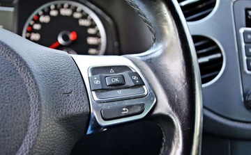 Volkswagen Tiguan I SUV Facelifting 2.0 TSI 180KM 2012 Volkswagen Tiguan R-Line, Klimatyzacja,4x4, Podgrzewane fotele, Park Assis, zdjęcie 16