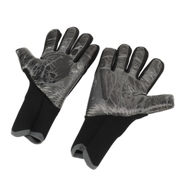 2 шт.. Футбольные вратарские перчатки.