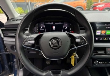 Skoda Kamiq Crossover 1.0 TSI 110KM 2021 Skoda Kamiq 1.0 TSI 110KM VIRTUALLEDmanual GWARANCJA bezwypadkowa TEMPOMAT, zdjęcie 21