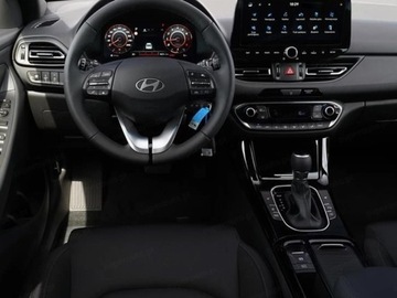 Hyundai i30 III 2025 HYUNDAI i30 1.5 T-GDI 48V Smart DCT Combi 140KM 2025, zdjęcie 3