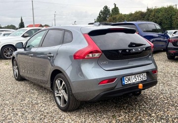 Volvo V40 II Cross Country 2.0 D2 DRIVE-E 120KM 2016 Volvo V40 2016r. 2.0 Diesel 120KM, zdjęcie 6