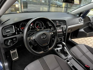Volkswagen Golf VII Hatchback 3d 1.4 TSI BlueMotion Technology 125KM 2016 Volkswagen Golf Łopatki Grzane fotele Czujniki, zdjęcie 8