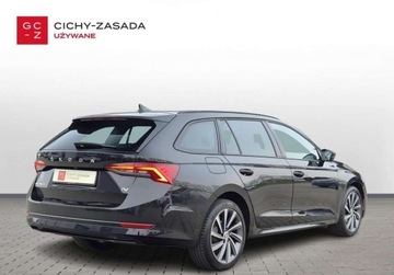 Skoda Octavia 2022 Skoda Octavia 1.4IV Plug-In 204KM DSG LED Kamera Navi 4Podgrzew.Fot. Alu18, zdjęcie 4