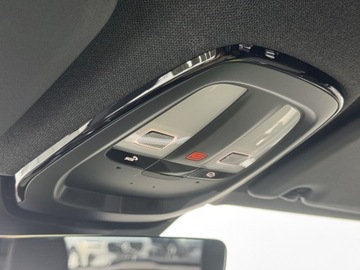 Volvo XC40 Crossover Facelifting 2.0 B3 163KM 2025 Volvo XC 40 B3 Core | Fusion Red | BLIS | Serwis A, zdjęcie 25