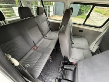 Volkswagen Caravelle T5 Caravelle Facelifting długi rozstaw osi 2.0 TDI 84KM 2014 Volkswagen Transporter 2.0 TDI 9-Osobowy, zdjęcie 18