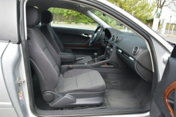 Audi A3 8P Hatchback 3d 1.9 TDI 105KM 2008 Audi A3 3-drzwiowe 1.9TDi 105KM 2008r. Klima, zdjęcie 11