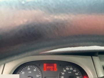 Renault Trafic II 2007 Renault Trafic Generation Expression 2.5 dCi 135KM 2007r, zdjęcie 10