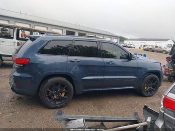 Jeep Grand Cherokee IV 2021 Jeep Grand Cherokee Trackhawk 2021 6.2l 6.2 Benzyna 707KM, zdjęcie 6