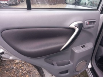 Toyota RAV4 II 2003 Toyota RAV4 Toyota RAV4 2.0 d 4x4 2.0 Diesel 85KM, zdjęcie 24