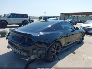 Ford Mustang VI Fastback Facelifting 5.0 Ti-VCT 450KM 2022 Ford Mustang Gt fastback 5.0 Benzyna 450KM, zdjęcie 4