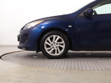 Mazda 3 II Hatchback Facelifting 1.6 MZR 105KM 2012 Mazda 3 1.6, Klima, Klimatronic, Tempomat, zdjęcie 14