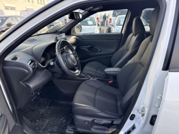 Toyota Yaris IV Hatchback 1.5 Hybrid Dynamic Force 116KM 2021 Toyota Yaris Cross Hybrid 1.5 Adventure Hybrid 1.5, zdjęcie 14