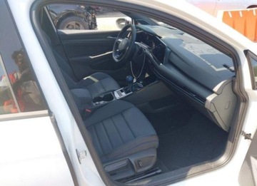 Volkswagen Golf VIII 2024 Volkswagen Golf 2024, 2.0L, 4x4, R, od ubezpieczalni 2.0 Benzyna 315KM, zdjęcie 9