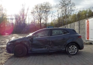 Renault Megane IV Hatchback 5d  Facelifting 1.5 Blue dCi 115KM 2021 Renault Megane Diesel Okazja 1.5 Diesel 115KM, zdjęcie 9