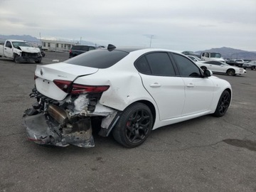 Alfa Romeo Giulia II Sedan Facelifting 2.0 Turbo 280KM 2022 Alfa Romeo Giulia Super 2022 2.0l 2.0 Benzyna 280KM, zdjęcie 3