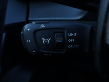 Peugeot 2008 II SUV Facelifting 1.2 PureTech 130KM 2024 Peugeot 2008 1.2 PureTech, Salon Polska, zdjęcie 16