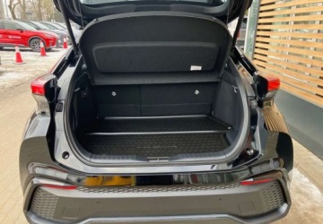 Toyota C-HR II SUV Plug-In 2.0 Hybrid Dynamic Force Plug-in  223KM 2024 Toyota C-HR Toyota C-HR 2.0 PHEV Dynamic Force Executive Premiere Edition, zdjęcie 8