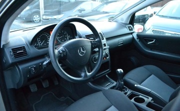 Mercedes Klasa A W169 Coupe 1.7 170 116KM 2004 Mercedes-Benz Klasa A BEZWYPADKOWE - po oplatach - klima 1.7 Benzyna 115KM, zdjęcie 4