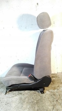 SEDADLO PRAVÝ SPOLUJEZDCE NISSAN MAXIMA A32 QX