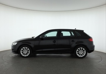 Audi A3 8V Hatchback 3d 1.6 TDI clean diesel 110KM 2015 Audi A3 1.6 TDI, Automat, Navi, Xenon, Bi-Xenon, zdjęcie 2