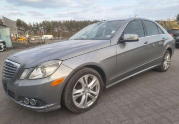 Mercedes Klasa E W212 Limuzyna Facelifting 350 306KM 2013 Mercedes-Benz Klasa E 2011 Mercedes-Benz E-Klasa 350 na placu w POLSCE po