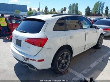 Audi Q5 I SUV 3.2 FSI 270KM 2012 Audi Q5 2012 Audi Q5 quattro 4dr 3.2L Premium Plus 3.2 Benzyna 270KM, zdjęcie 5
