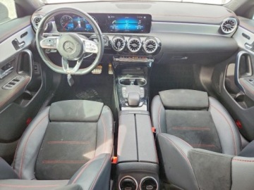 Mercedes CLA C118/X118 2023 Mercedes-Benz CLA 250 2023 2.0 Benzyna 221KM, zdjęcie 1