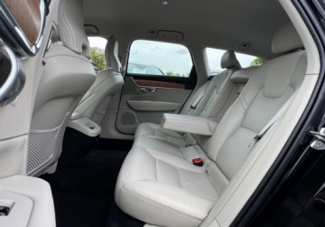 Volvo V90 II 2022 Volvo V90 B4 197ps LIFT FullLed El.Klapa Skora Kamera360 Blis grz Fotele G, zdjęcie 22