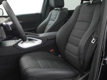 Mercedes GLE V167 SUV Facelifting 2.0 300d 269KM 2025 GLE Coupe 300 d 4-Matic AMG Line 2.0 (269KM) 2025, zdjęcie 4