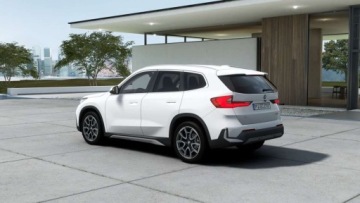 BMW X1 U11 Crossover 1.5 18i 136KM 2026 BMW X1 sDrive18i 136 KM - Gotowy do Odbioru - Adaptacyjne LEDy - Pakiet xL, zdjęcie 1