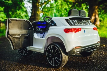 Большой внедорожник X8 SPORT 4x4, кожаный пульт дистанционного управления со светодиодной подсветкой