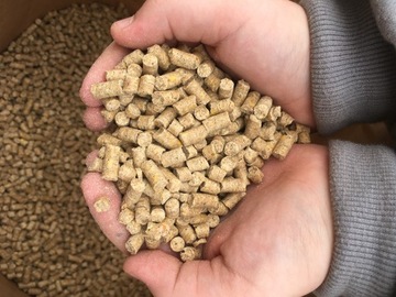 Кормовой корм для рыб Карп без ГМО 25 кг ВЫСОКИЕ ПИЩЕВЫЕ ПОКАЗАТЕЛИ