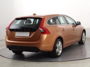 Volvo V60 I 2012 Volvo V60 T3 1.6, Salon Polska, Automat, Navi, zdjęcie 4