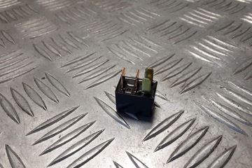 RELÉ MITSUBISHI OUTLANDER III (GG_W GF_W ZJ) 8627A030 2.0L 2019