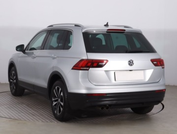Volkswagen Tiguan II SUV 1.5 TSI EVO 130KM 2020 VW Tiguan 1.5 TSI, Serwis ASO, Navi, Klima, zdjęcie 3