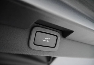 Land Rover Discovery V Terenowy 2.0 SD4 240KM 2017 Land Rover Discovery HSE 2.0 SD4 240HP Automat Salon Pl. 1.wl Panorama LED, zdjęcie 29