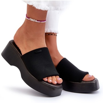 KLAPKI DAMSKIE NA PLATFORMIE I PŁASKIM OBCASIE BIG STAR NN274021 CZARNE 38