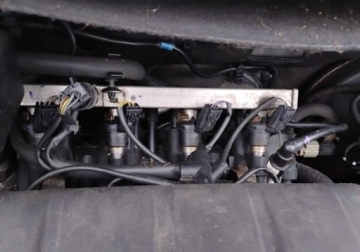 Opel Corsa E Hatchback 3d 1.4 Twinport 90KM 2018 Opel Corsa 2018r, SALON POLSKA. Uszkodzony. Poobijany. Jezdzi. 1.4 90KM, zdjęcie 17