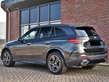 Mercedes GLC C254/X254 Coupe 2.0 220d 197KM 2026 MERCEDES-BENZ GLC 220 d 4-Matic AMG Line 2.0 (197KM) 2026, zdjęcie 1