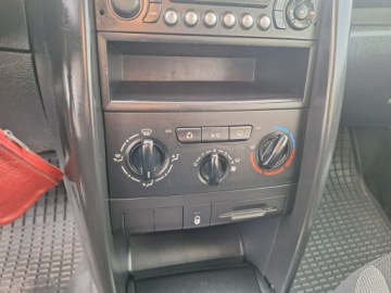 Peugeot 207 Hatchback 5d 1.6 HDi 109KM 2007 Peugeot 207 Klimatyzacja serwisowany HDI 1.6, zdjęcie 10